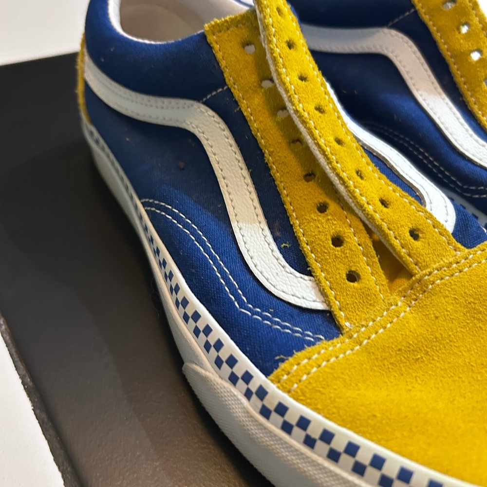 VANS  Old Skool Checkered Skateboard Sneakers Mens
Size 7.0 Women’s Size 8.5 - Picture 5 of 9